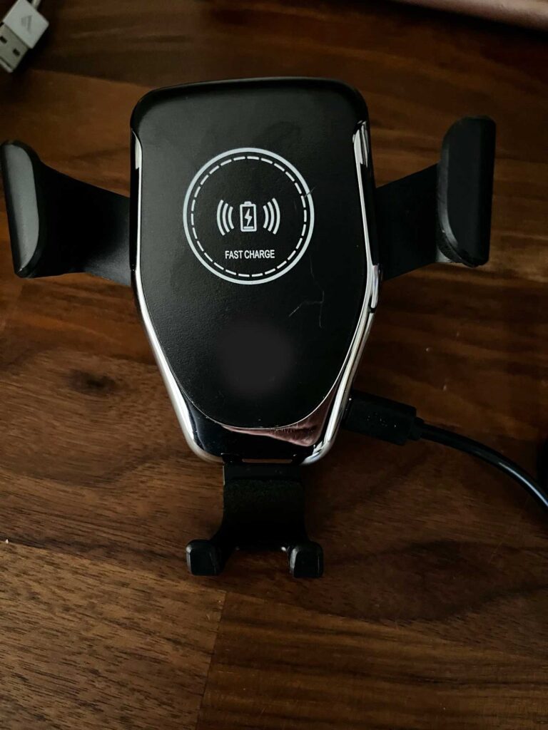 10W Qi Car Phone Holder with Wireless Charger photo review