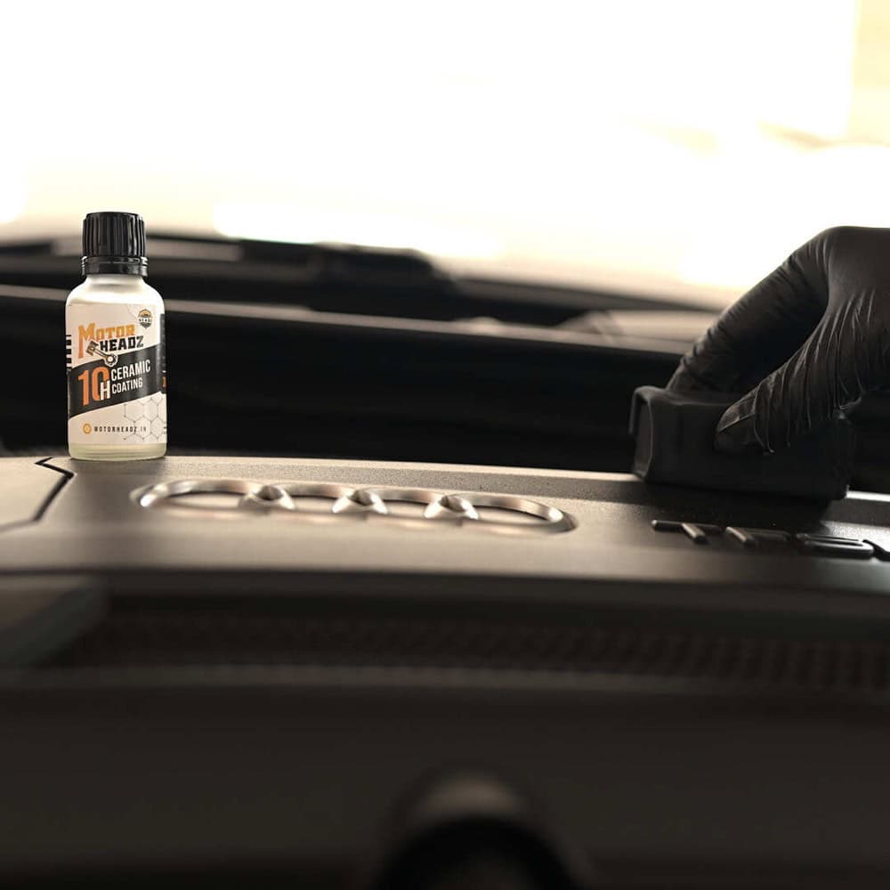 Motor Headz 10H Ceramic Coating kit with applicators and microfiber towel